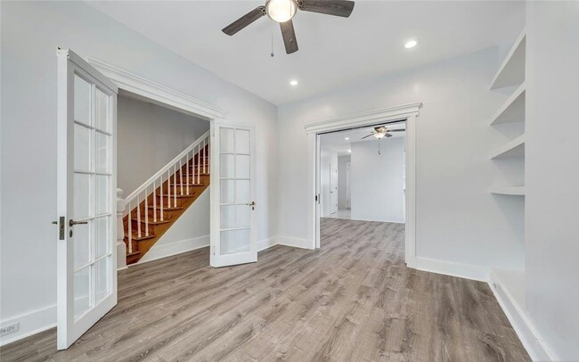 Building Photo - 425 Hancock Pl