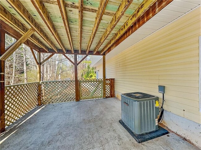 Building Photo - 178 Wyngate Ct