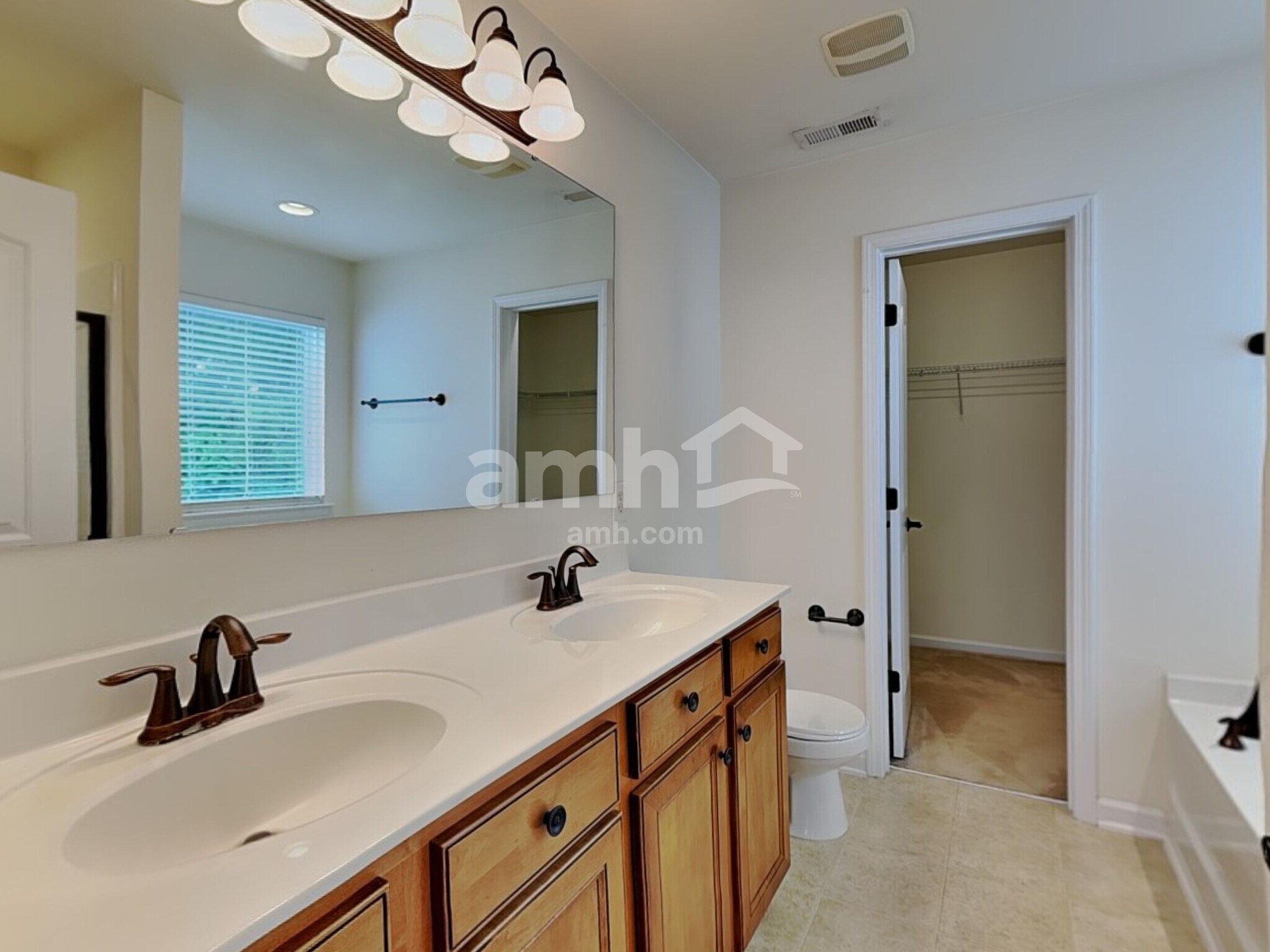 Building Photo - 4276 Kathert Ct