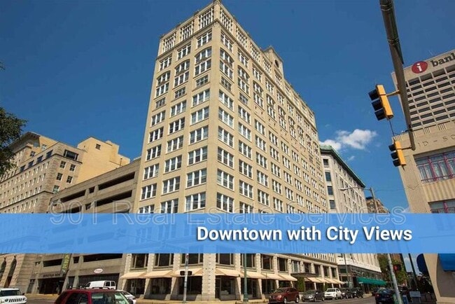 Building Photo - 66 Monroe Ave