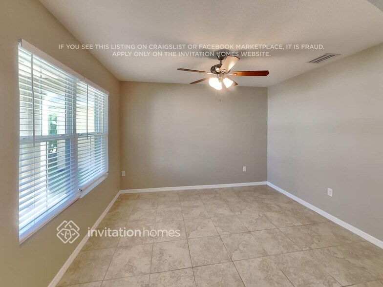 Building Photo - 15749 High Bell Pl