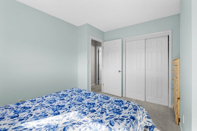 Building Photo - All Inclusive Winter Rental Single Family ...