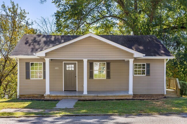 Primary Photo - 5350 Slayton Ave