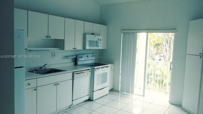 Building Photo - 6900 NW 179th St