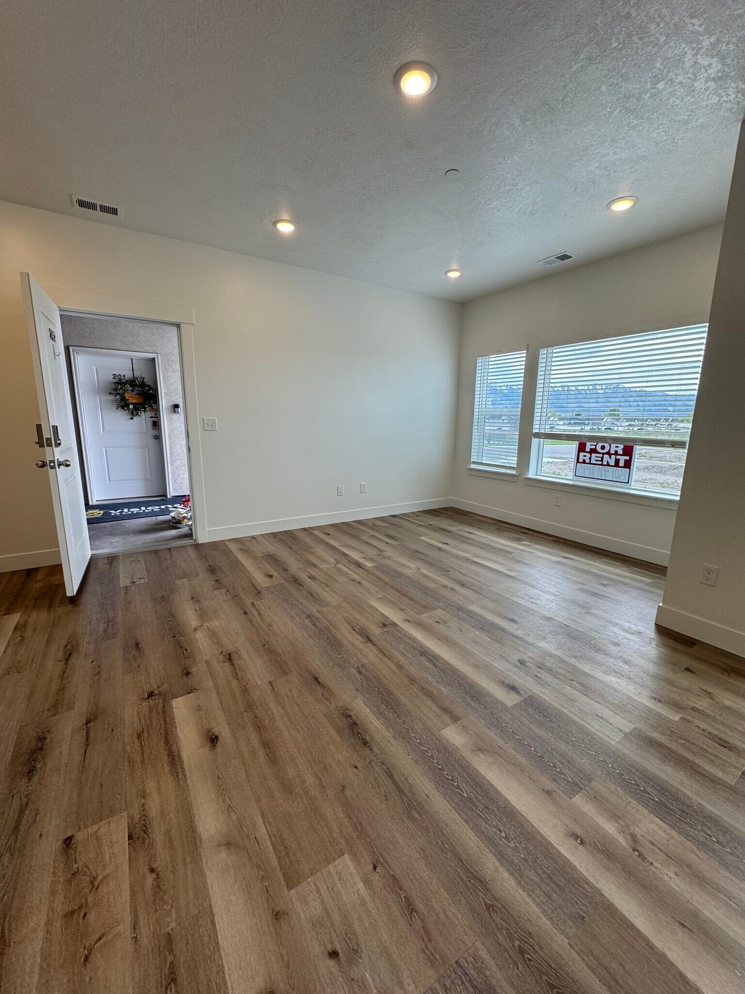 Building Photo - 3105 S 225 W