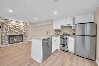 Building Photo - 1718 N 21st St