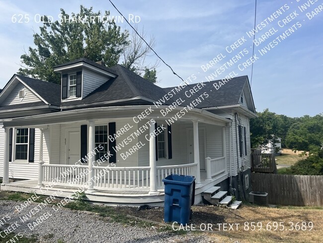 Building Photo - 4-Bedroom 1-Bath House + Fenced In Yard