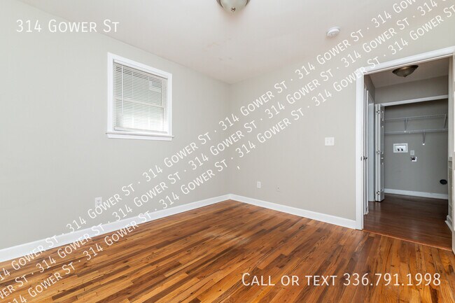 Building Photo - 314 Gower St
