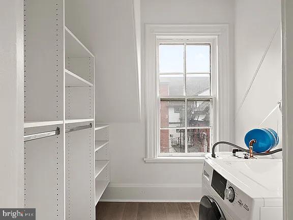 Building Photo - 1308 Delaware Ave