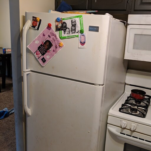Refrigerator, Oven< Microwave Oven - 201 N Gregory St
