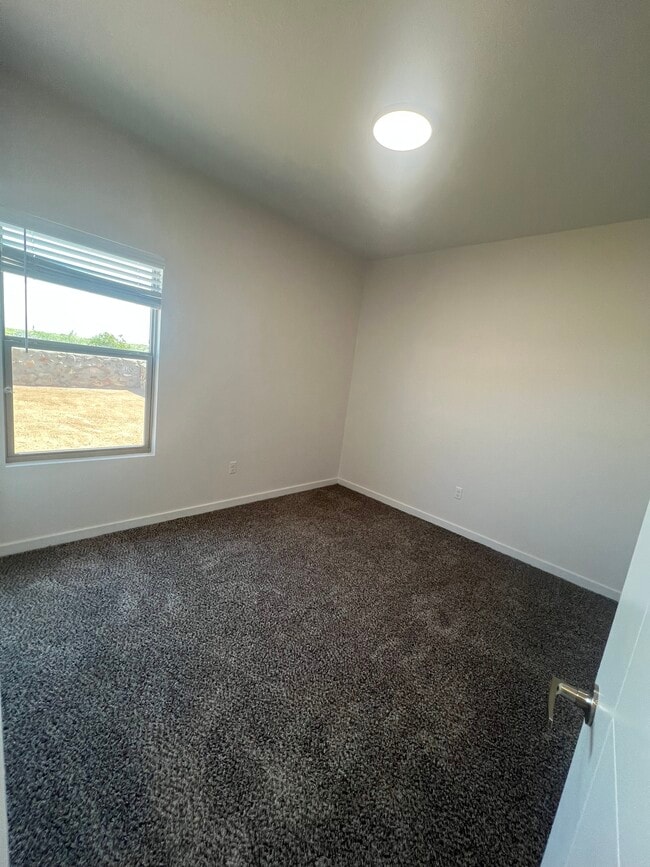 Building Photo - 12249 Bahjat Dr