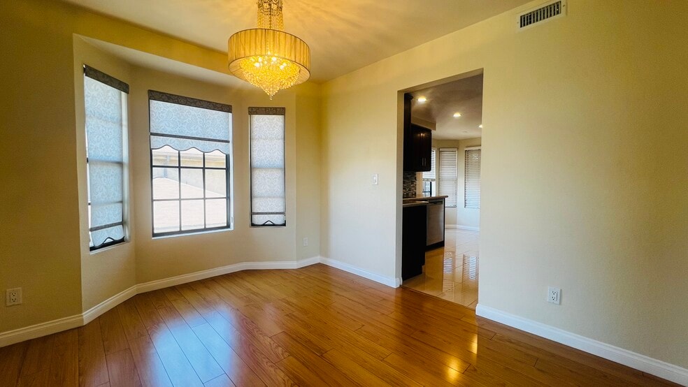 Dining Room - 336 N Louise St