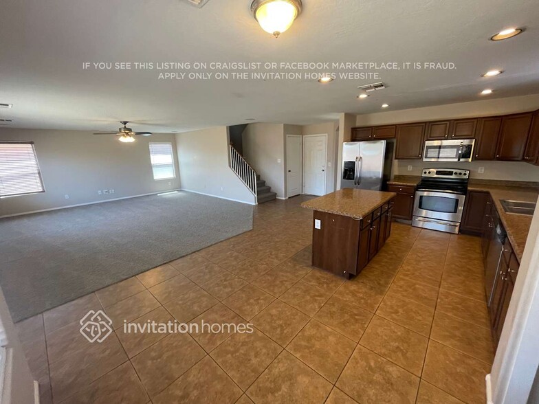 Building Photo - 4107 S 55th Dr