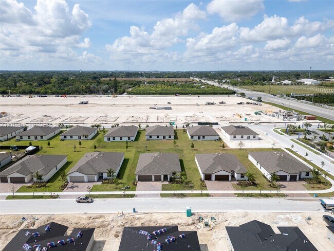 Building Photo - 17564 SW 285th St