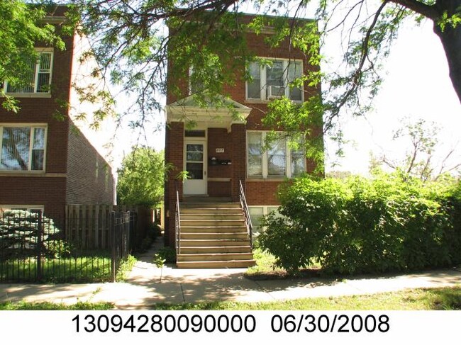 Primary Photo - 5117 W Gunnison St