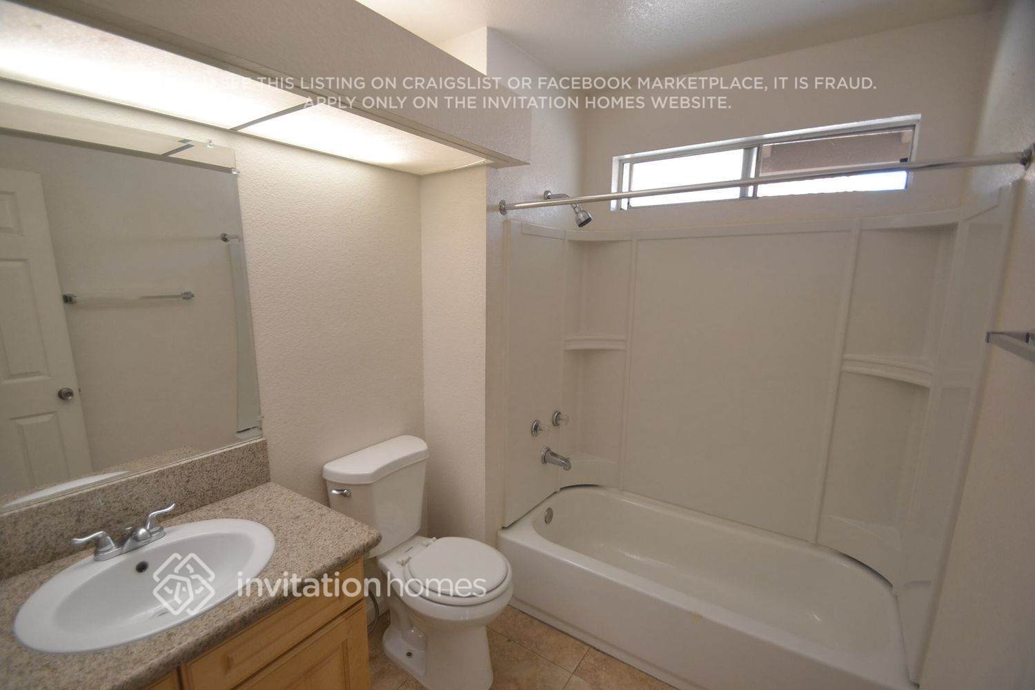 Building Photo - 16371 Hazelwood Ct