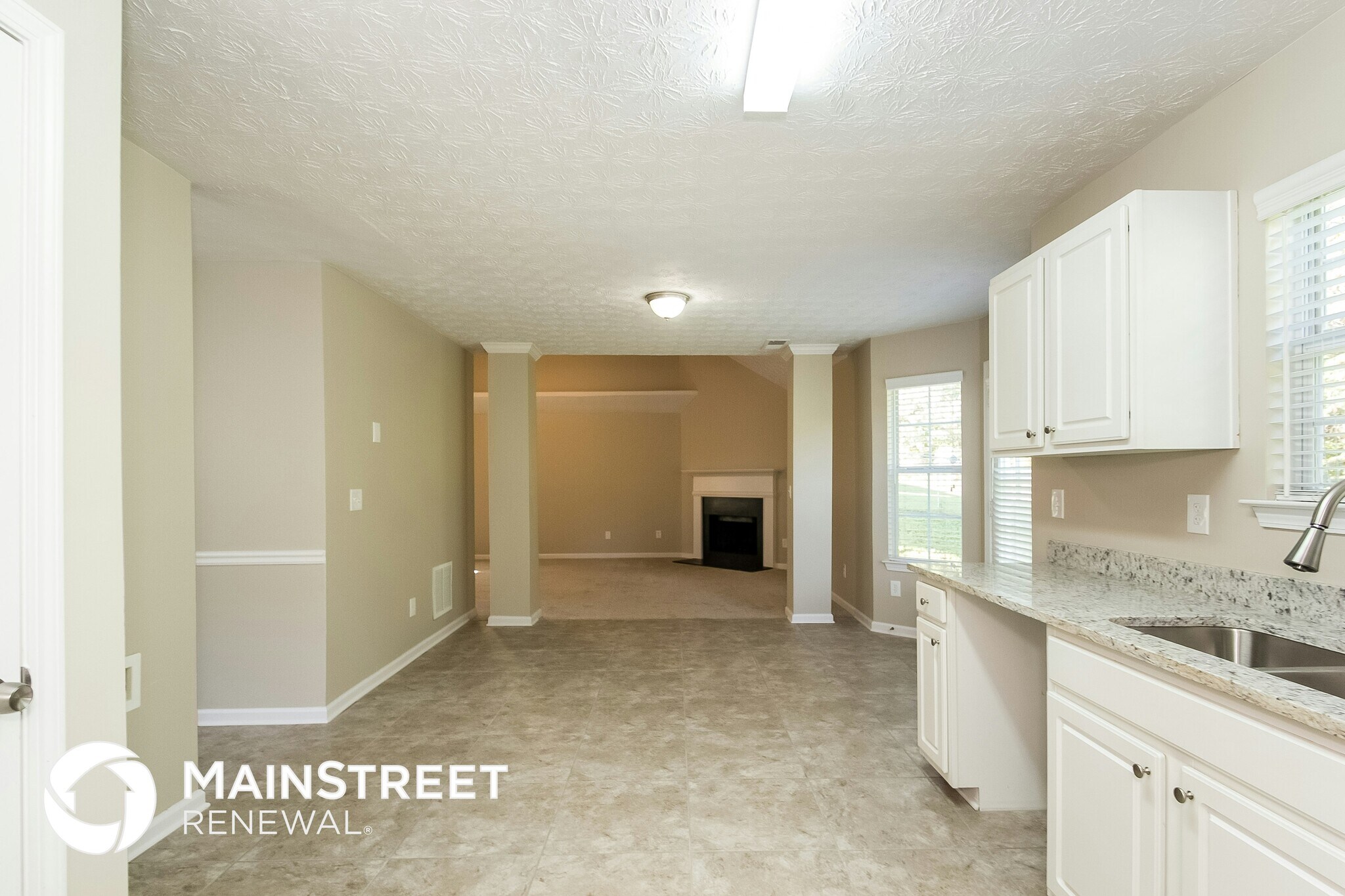 Building Photo - 4406 Gladewood Run