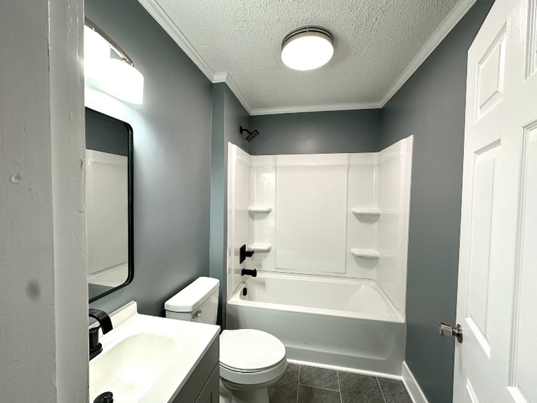 Building Photo - 3003 Tyree Springs Rd