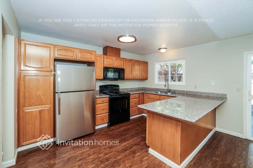 Building Photo - 1104 Jeanne Ct