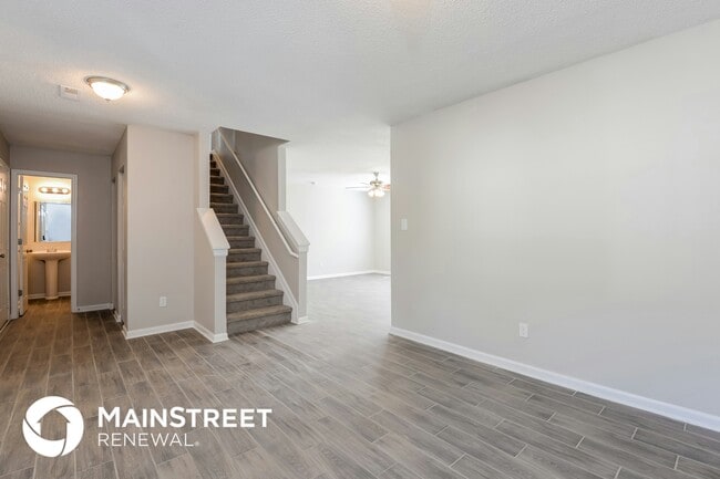 Building Photo - 3610 Bedford Park Ct