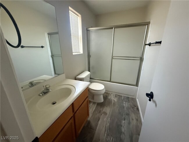 Building Photo - 8126 W Dracopus Ave