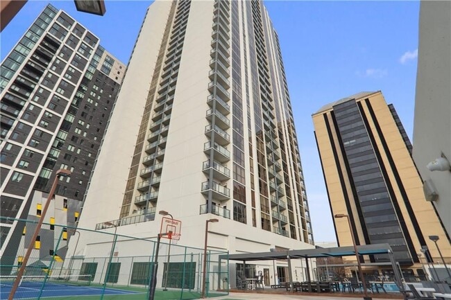 Building Photo - 1280 W Peachtree St NE