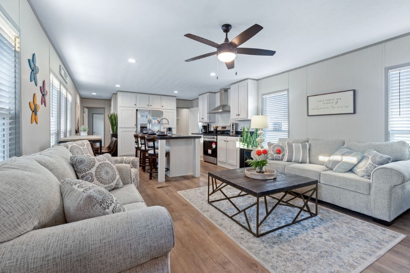 Building Photo - 10118 Falvey Lk Ln