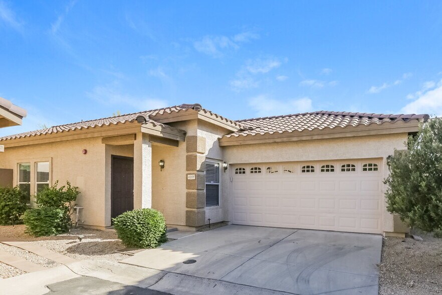 Primary Photo - 11209 N 89th Way