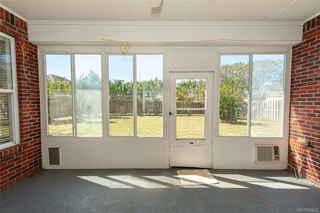 Building Photo - 9412 Crofton Ct