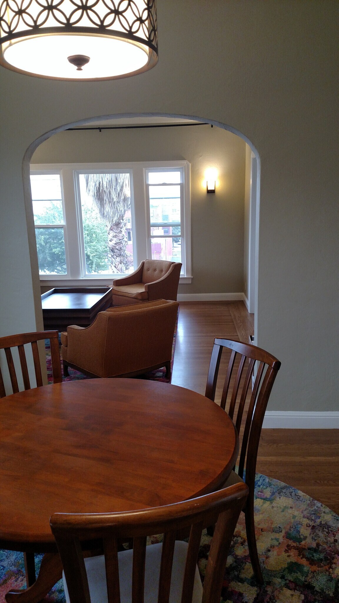 Dining room to living room - furnished - 422 Capitol St
