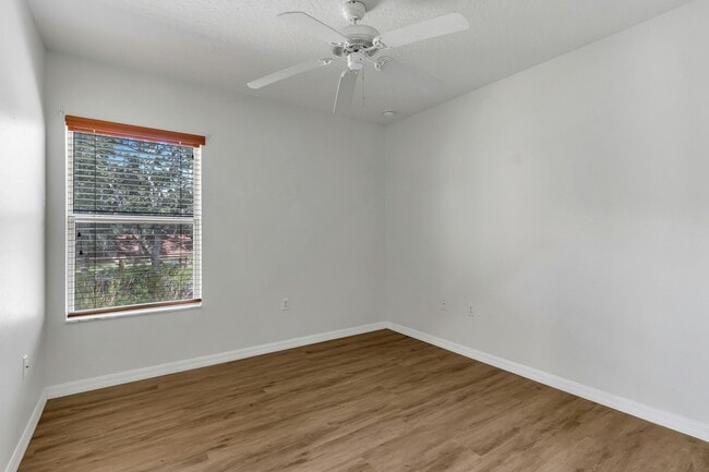 Building Photo - 5404 Paradise Cay Cir