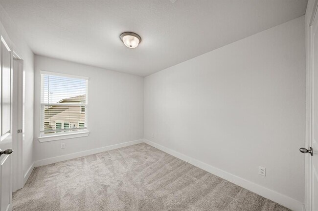 Building Photo - 7006 Cedar Breeze Ct