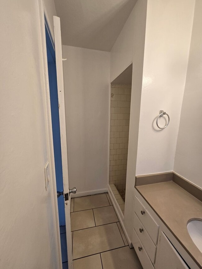 Building Photo - 1+ 1 Bed 1 Bath Cottage in San Jacinto $1395.00