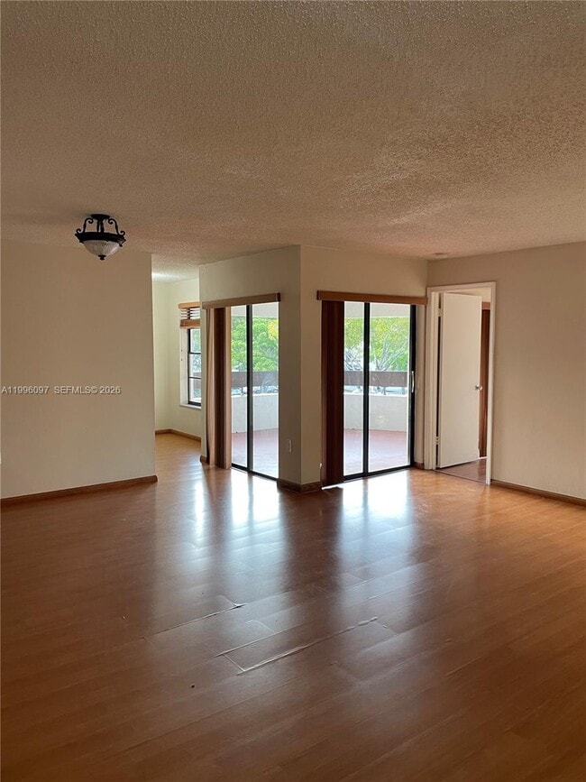 Building Photo - 9140 SW 123rd Ct