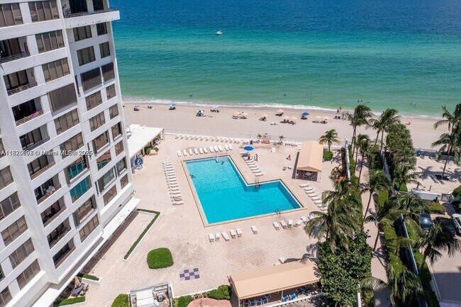 Primary Photo - 3505 S Ocean Dr