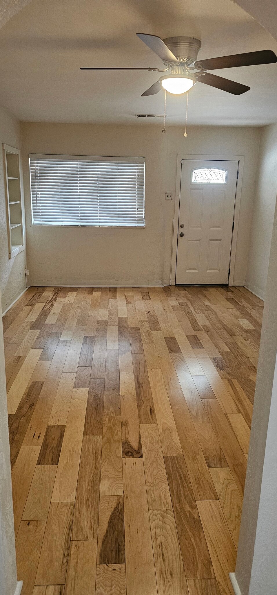 Building Photo - 1505 Walter St SE