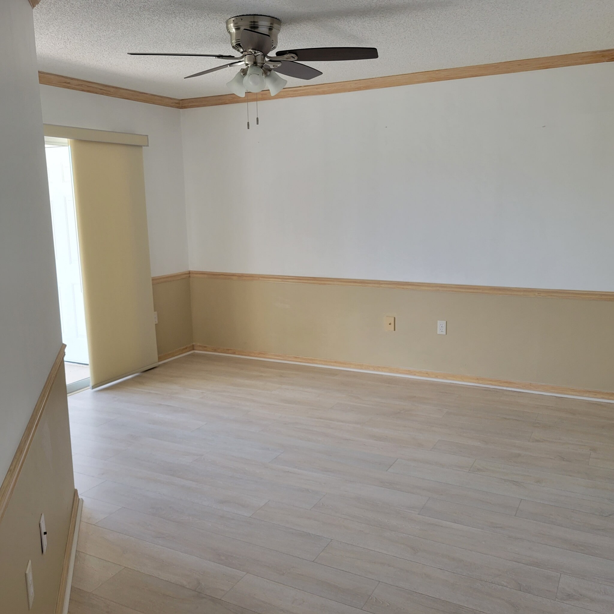 Master Bedroom - 481 Quail Forest Blvd