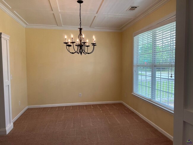 Building Photo - 206 Meyers Lake Dr