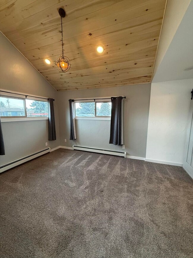 Building Photo - Stunning 5-Bedroom Home located in Butte MT