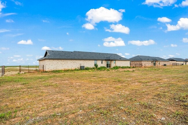Building Photo - 11207 N County Rd 2800