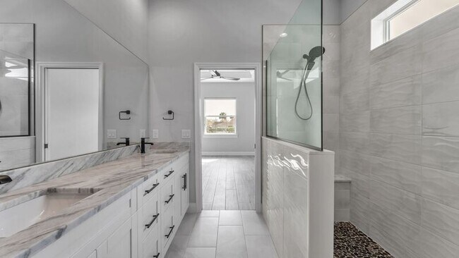 Building Photo - 1155 Windjammer Dr