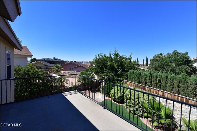 Building Photo - 14157 Robert Ituarte Dr