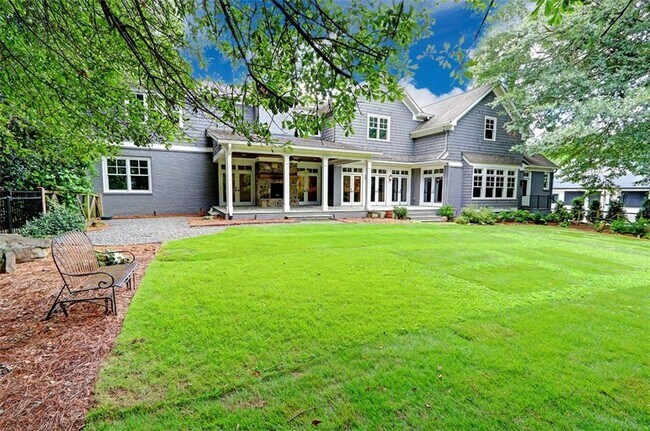 Building Photo - 1178 Chambord Way NE