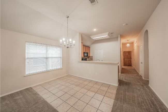 Building Photo - 9916 Channing Rd