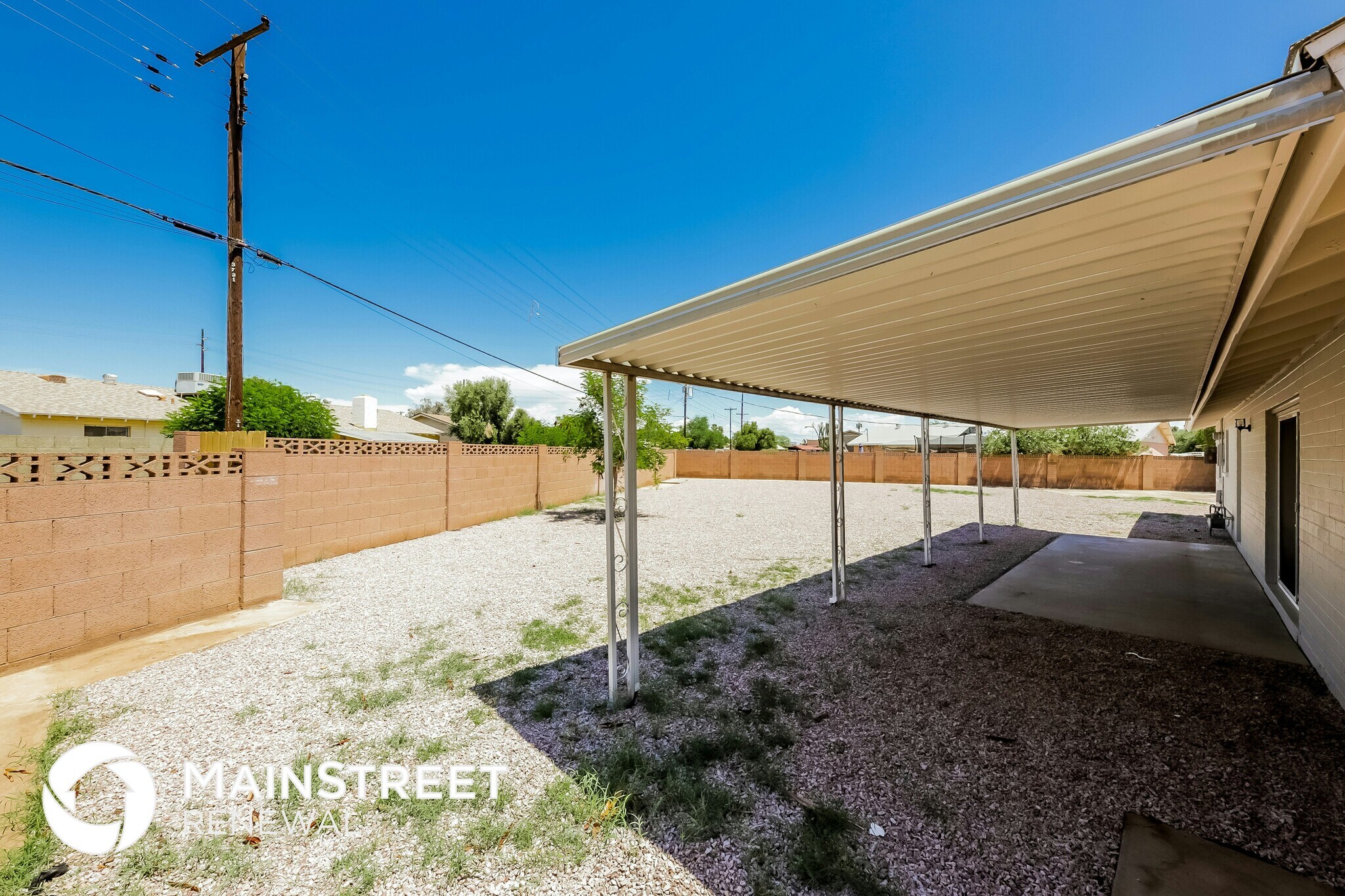 Building Photo - 3732 W Solar Dr