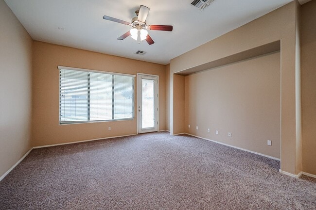 Building Photo - COMING SOON !! Spacious 4 Bed, 2.5 Bath 2 Story Home in Shadow Ridge Community/ Chandler