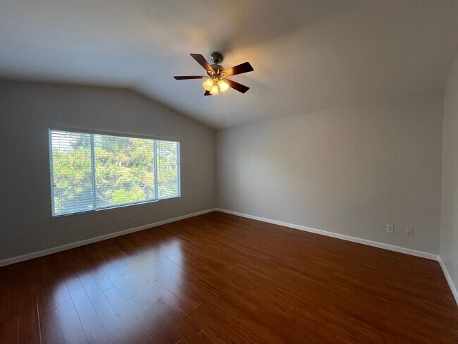 Building Photo - Spacious 4-Bedroom Home in Mira Mesa – Tam...