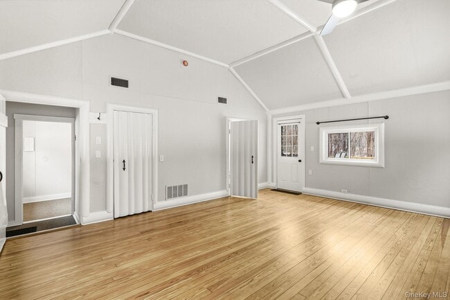 Building Photo - 744 Milltown Rd