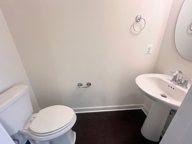 Building Photo - 1674 Delphi Dr