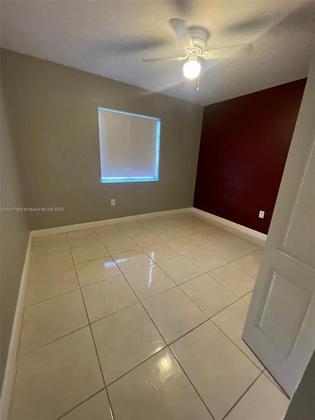 Building Photo - 17900 SW 154th Ct